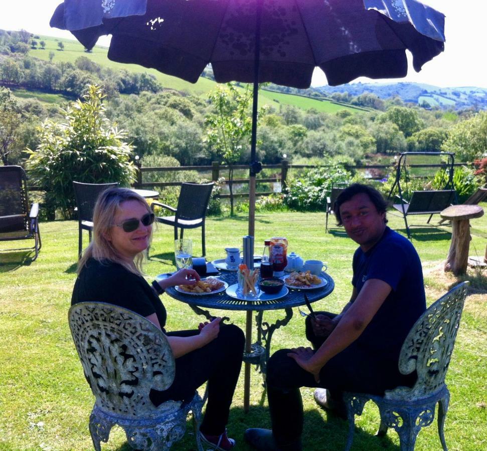 Five Saints Farmhouse B&B Pumpsaint Buitenkant foto